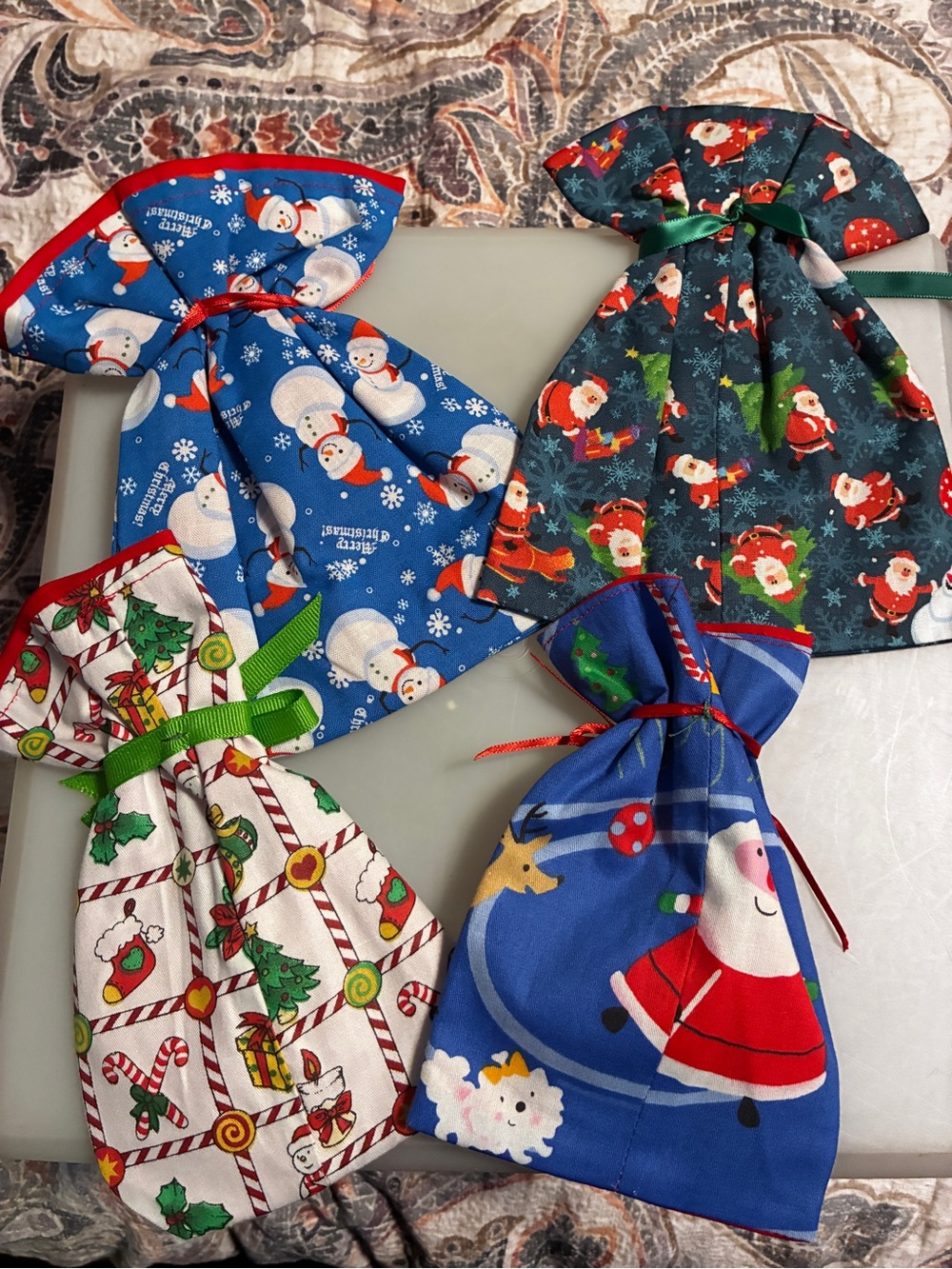 Christmas gift bags small cloth lot of 4 - Picture 2 of 4